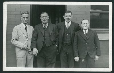 1938_WGwyn_Thomas+Harold_Wagstaff+Ben_Gronow+J_Rogers.jpg